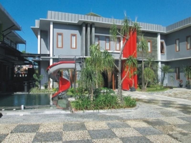Mirda Gratia Hotel & Convention Cisarua Exteriör bild