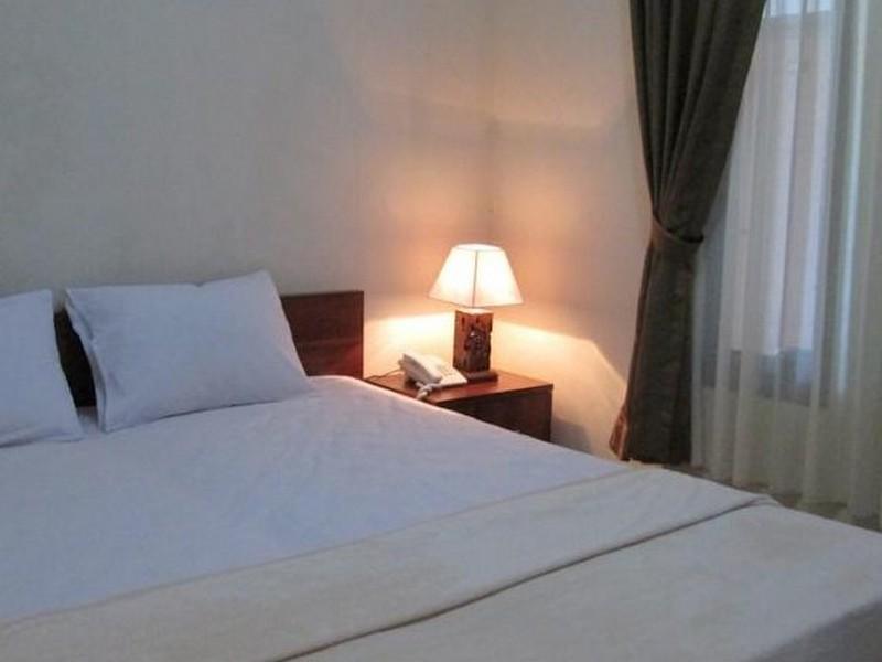 Mirda Gratia Hotel & Convention Cisarua Exteriör bild